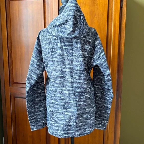 Ladies The North Face Rain Jacket - Picture 10 of 12